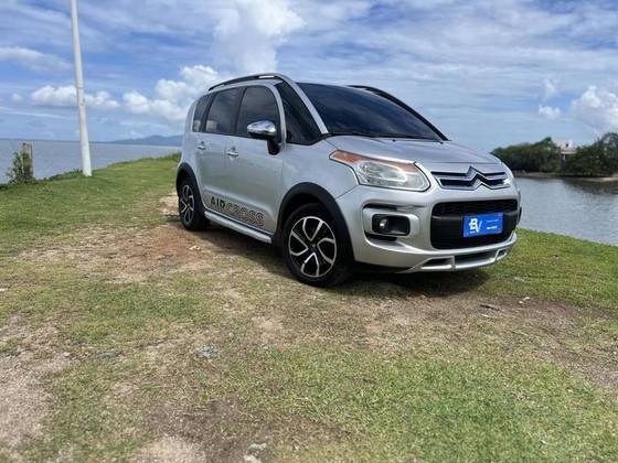 CITROËN C3 1.4 I EXCLUSIVE 8V FLEX 4P MANUAL